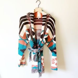 Wonderly Oversized Chunky Sweater w Tie Belt